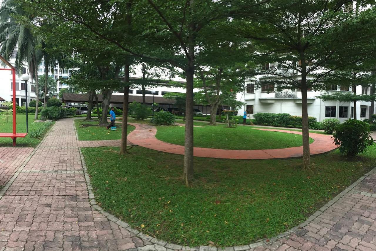 Cozy Kelana Jaya Semi-D Apt Near Mall, College & Hospital Petaling Jaya Dış mekan fotoğraf